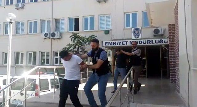 Bursa’da Uyuşturucu Tacirleri Suçüstü Yakalandı