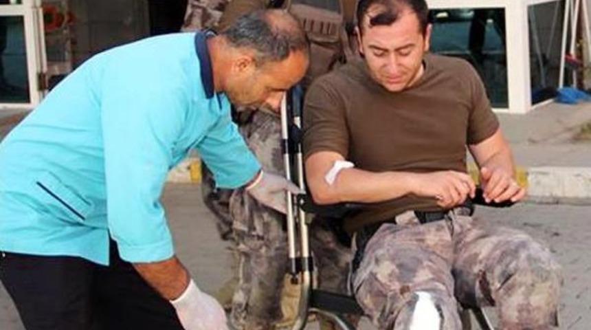 Ayağına Dikiş Attırıp Operasyona Gitti