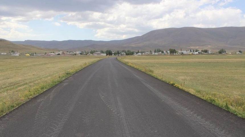 Selim Ak&ccedil;akele Arası 17 Kilometre Sıcak Asfalt Oldu