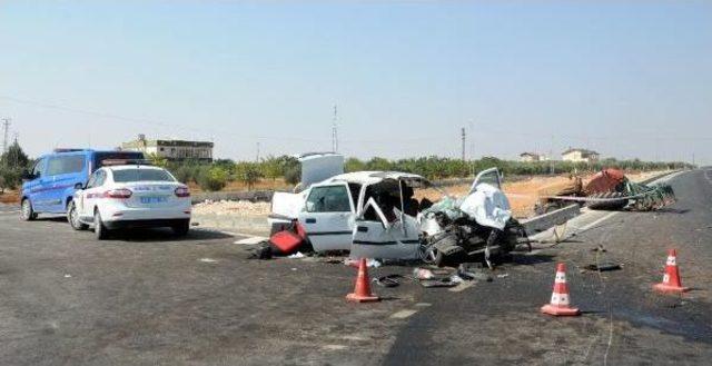 Gaziantep'te Düğün Yolunda Kaza: 1 Ölü, 4 Yaralı