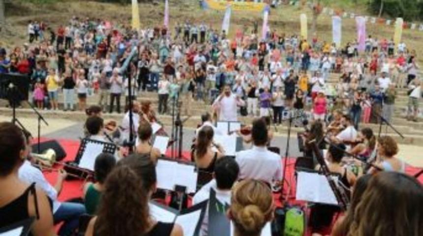 Fındıkpınarı Yaylasında Klasik M&uuml;zik Sesleri Yankılandı