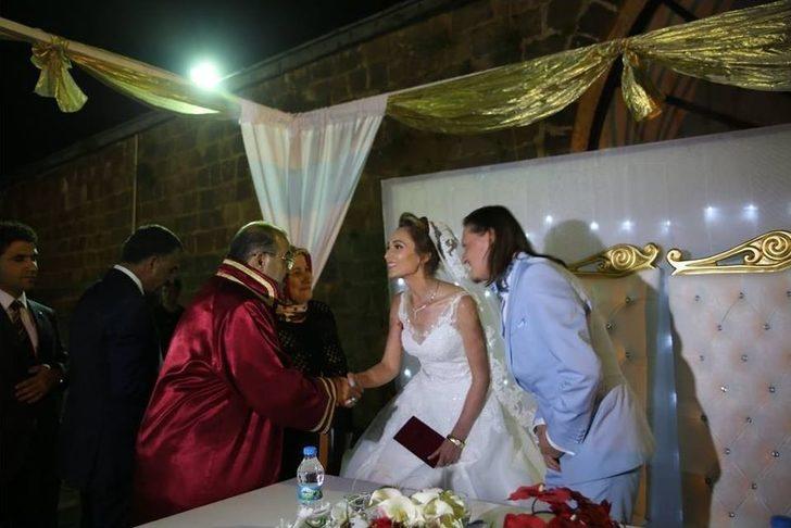 Tarihi Handa Nikah Töreni G4