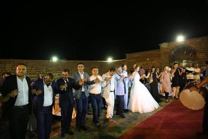 Tarihi Handa Nikah Töreni G5