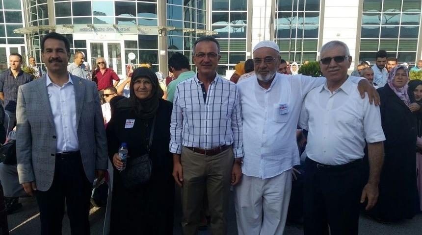 Gebzeli Hacıları Yaman Ve K&ouml;şker Uğurladı