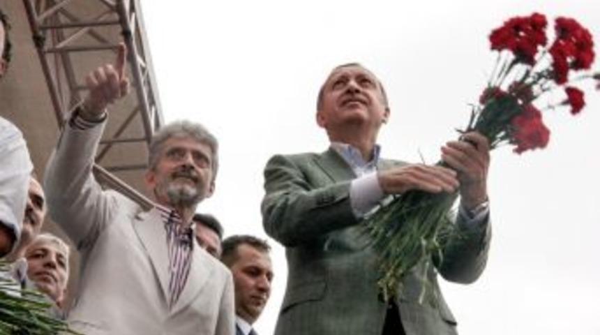 Ak Parti&rsquo;nin 16. Kuruluş Yıl D&ouml;n&uuml;m&uuml; Sincan&rsquo;da Kutlanacak