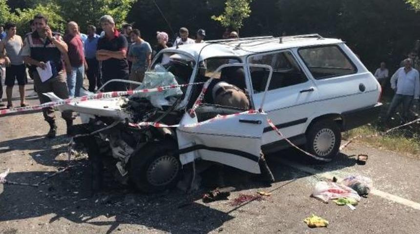 Kafa Kafaya Çarpıştılar: 6 Yaralı