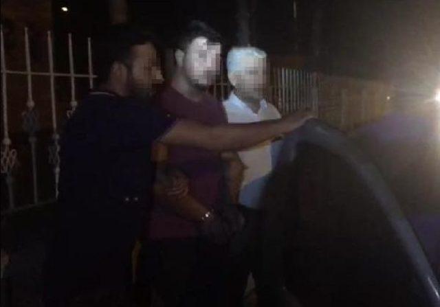 Çıplak Görüntüsünü Çektikleri Arkadaşlarına Şantaj Yapan 2 Kişi Tutuklandı