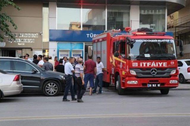 Evinden Kötü Kokular Gelen Kişi Ölü Bulundu