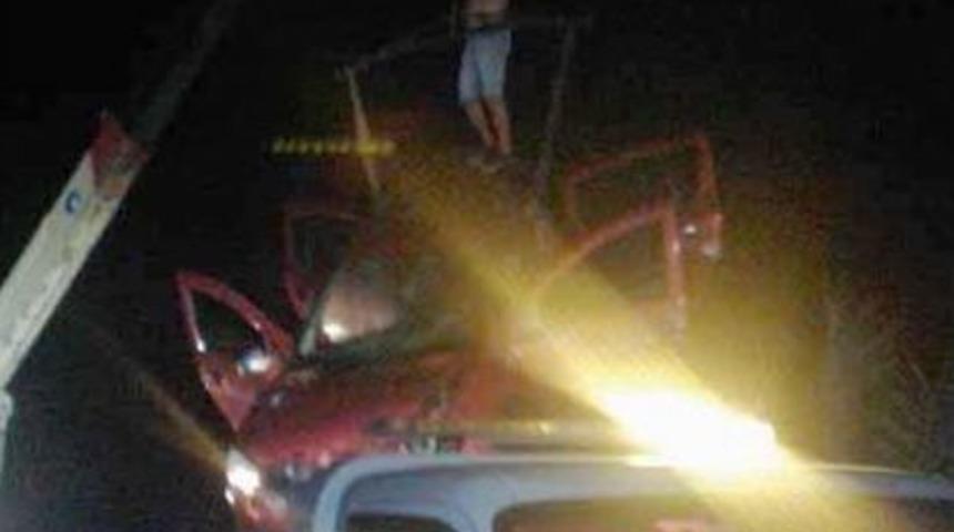 Otomobil Kanala U&ccedil;tu: 4'&uuml; &Ccedil;ocuk, 7 Yaralı