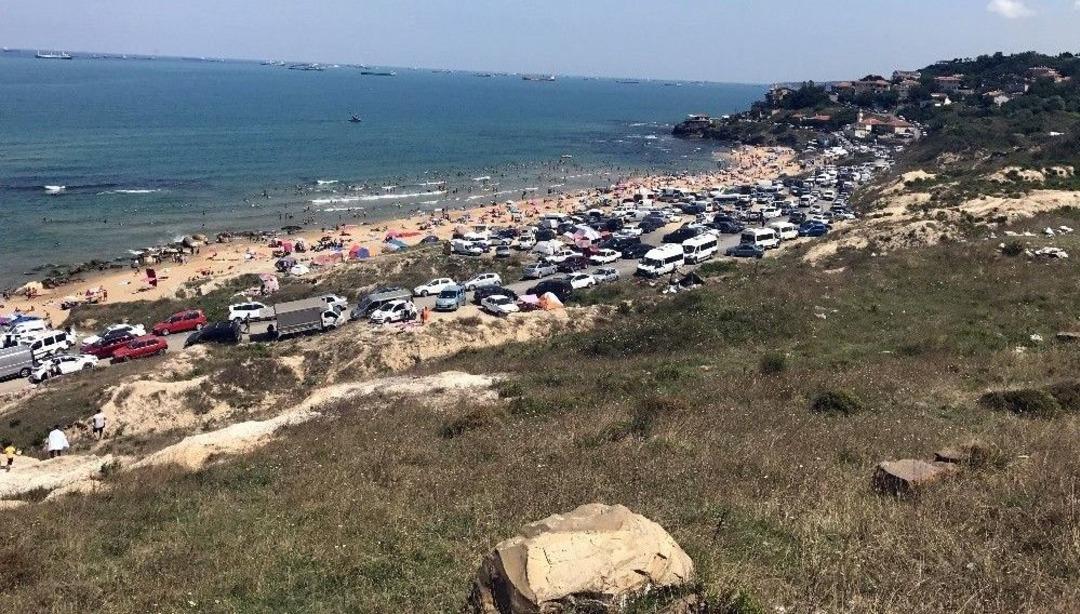 (&ouml;zel Haber) İstanbul Plajlarında Jandarma Ekipleri Kuş U&ccedil;urtmuyor