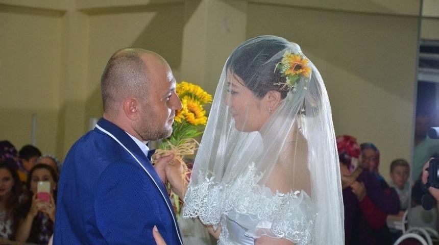 (&ouml;zel)silivri&rsquo;ye Japon Gelin