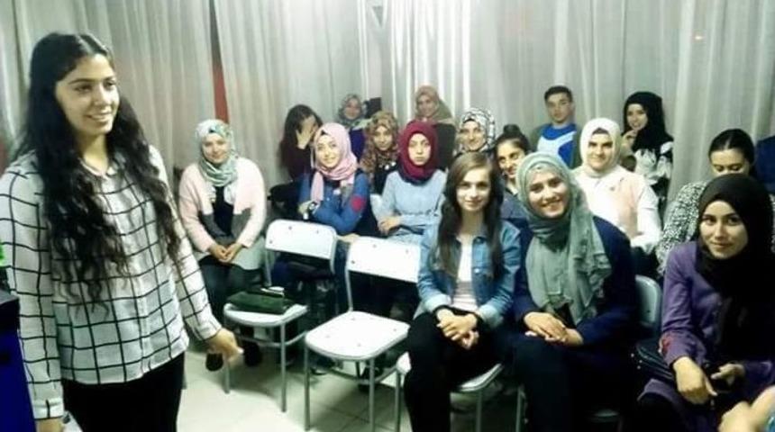 Şaphane&rsquo;de &rsquo;konuşan Ellerimiz&rsquo; Kursu