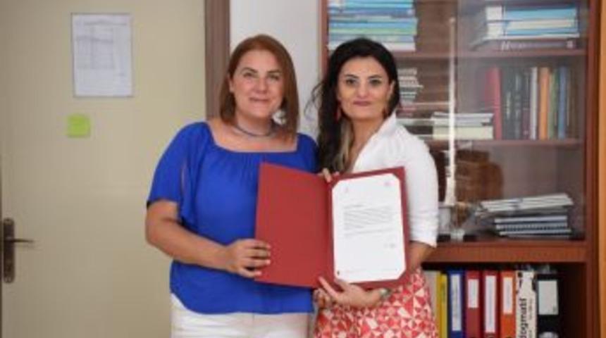 Anadolu &Uuml;niversitesinden T&uuml;bitak&rsquo;a Maya H&uuml;cre Fabrikaları İle Taksol &Ouml;nc&uuml;lerin &Uuml;retimi Projesi