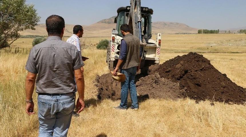 Varto&rsquo;da Kanalizasyon Hattı Yenileme &Ccedil;alışması