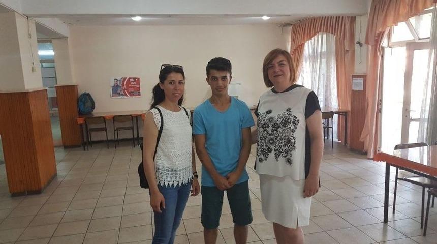 Hemşirelik Bayan Mesleği Olmaktan &Ccedil;ıktı