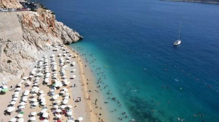 Kaputaş Plajı'na Yoğun Ilgi