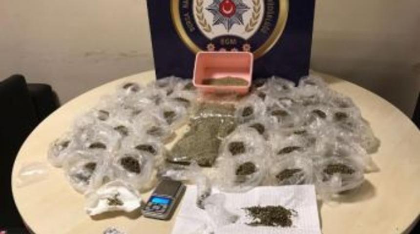 Bursa'da 1 Kilo Sentetik Uyuşturucu Ele Ge&ccedil;irildi