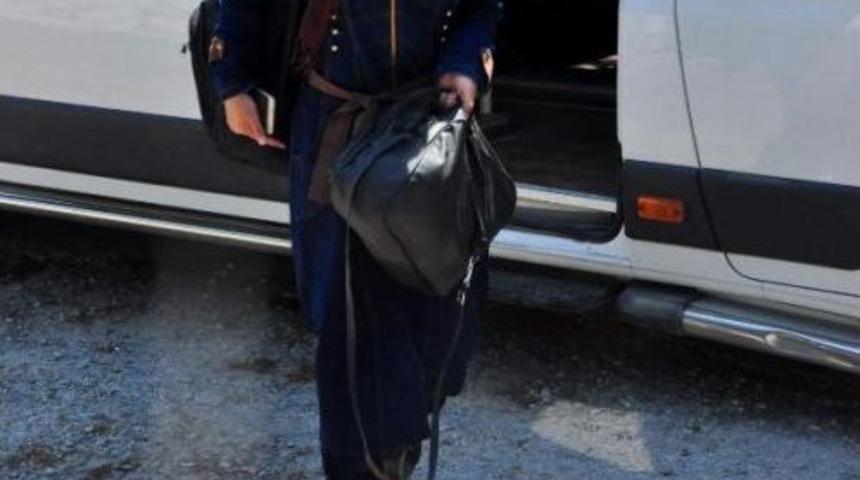 Ayvacık'ta 44 Ka&ccedil;ak Yakalandı