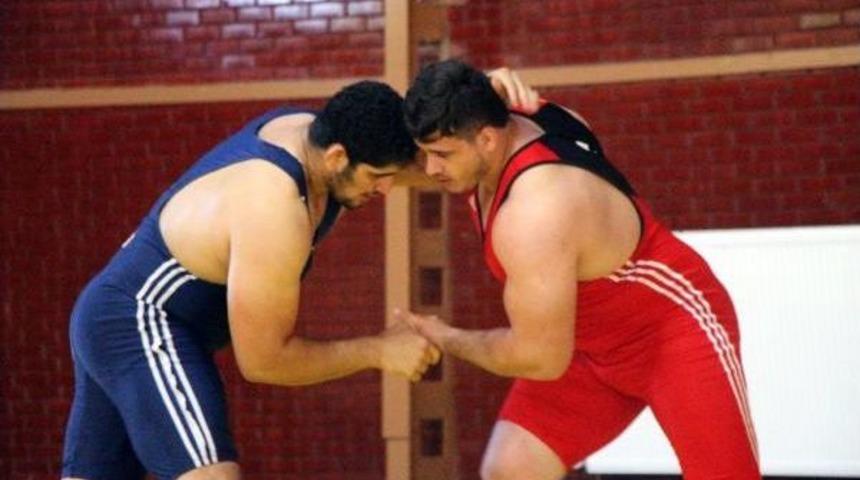 Grekoromen G&uuml;reş Milli Takımı, D&uuml;nya Şampiyonası'na Hazır