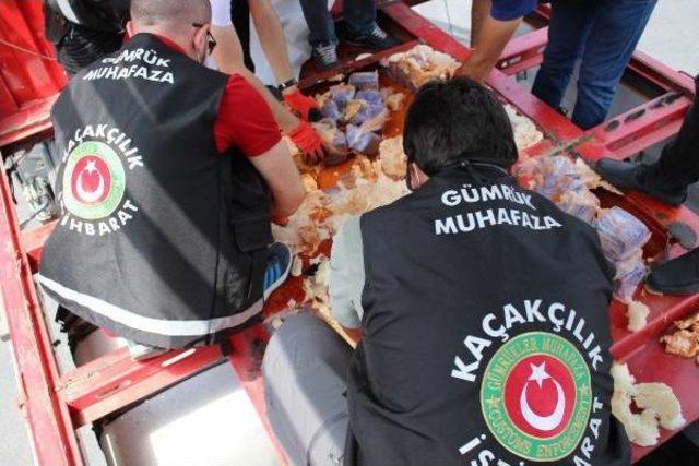 Gürbulak Gümrük Kapısı'nda 7 Milyon 971 Bin Liralık Eroin Yakalandı