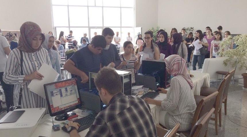 Kayıt Olan &Ouml;ğrencilere Anında Samkart