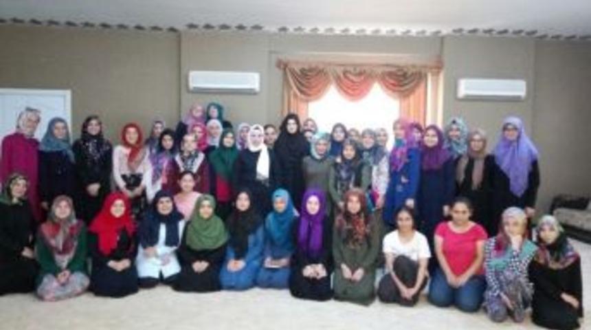 İmam Hatip &Ouml;ğrencileri Yaz Kampında