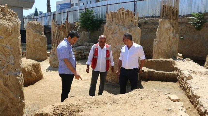 Kartal&rsquo;da Marmaray Kazısında Tarihi Mezar Kalıntıları Bulundu