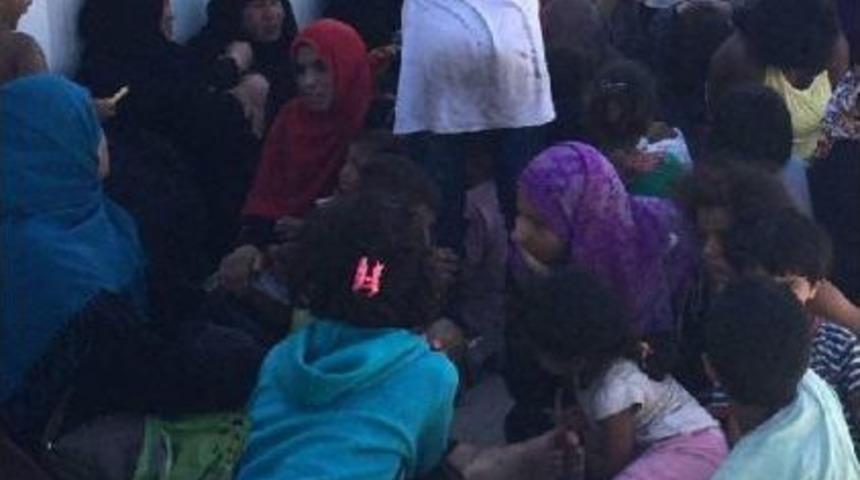 Kuşadası K&ouml;rfezi'nde 176 Ka&ccedil;ak Yakalandı