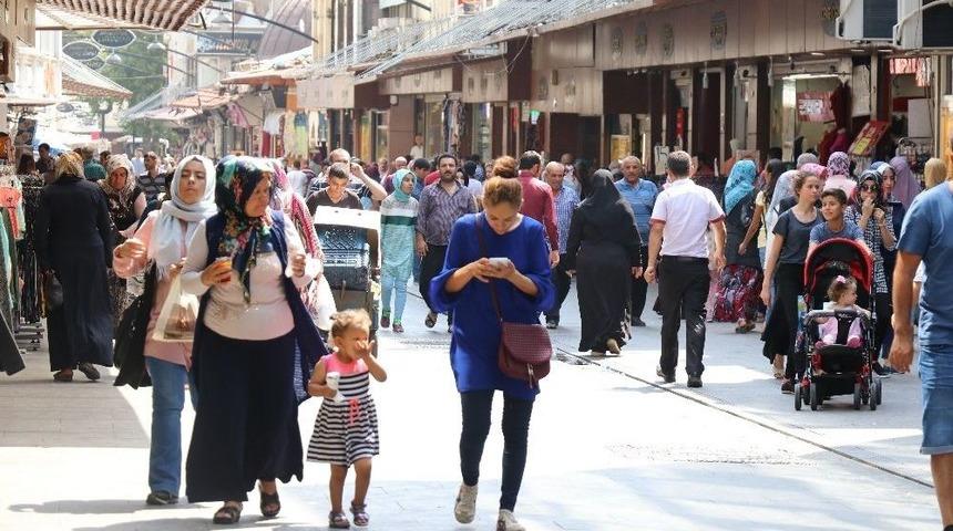 Gaziantep&rsquo;te Bayram Telaşı Erken Başladı