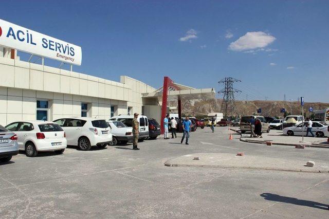 Sivas’ta 31 Asker Zehirlenme Şüphesiyle Hastaneye Kaldırıldı