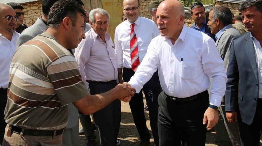 Başkan Sekmen İl&ccedil;elerde Vatandaşların Sorunlarını Dinliyor