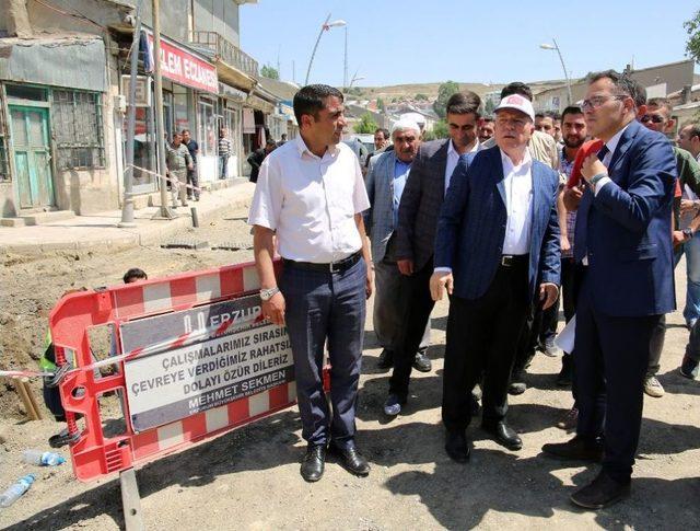 Başkan Sekmen İlçelerde Vatandaşların Sorunlarını Dinliyor