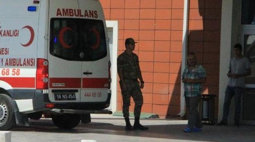 Sivas'ta 31 Asker Karın Ağrısı Şikayetiyle Hastaneye Başvurdu