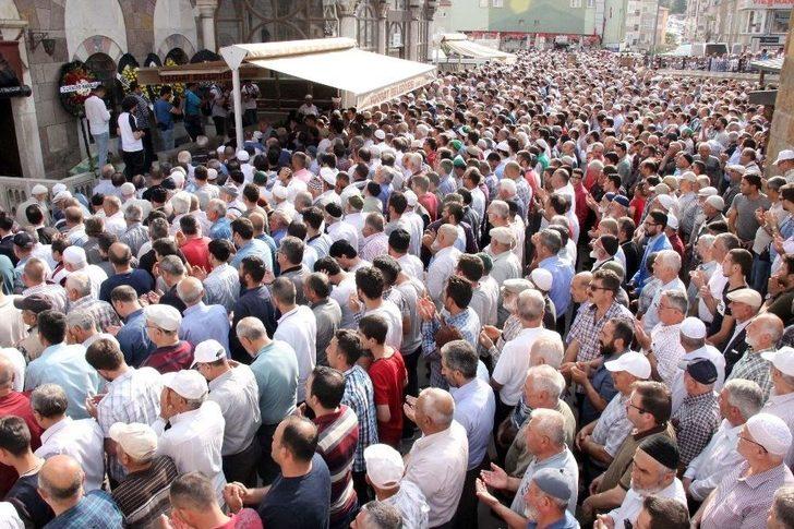Başbakan Yardımcısı Bozdağ, Yozgat’ta Cenaze Törenine Katıldı G5