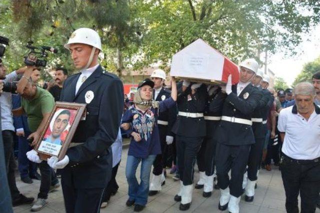 Şehit Polisin Ateşi Bursa'ya Düştü (2)