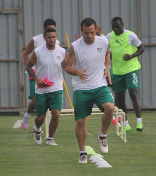 Bursaspor Alanyaspor'a Maçına Hazırlanıyor