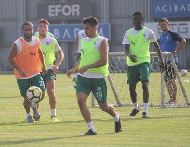 Bursaspor Alanyaspor'a Maçına Hazırlanıyor