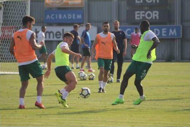 Bursaspor Alanyaspor'a Maçına Hazırlanıyor