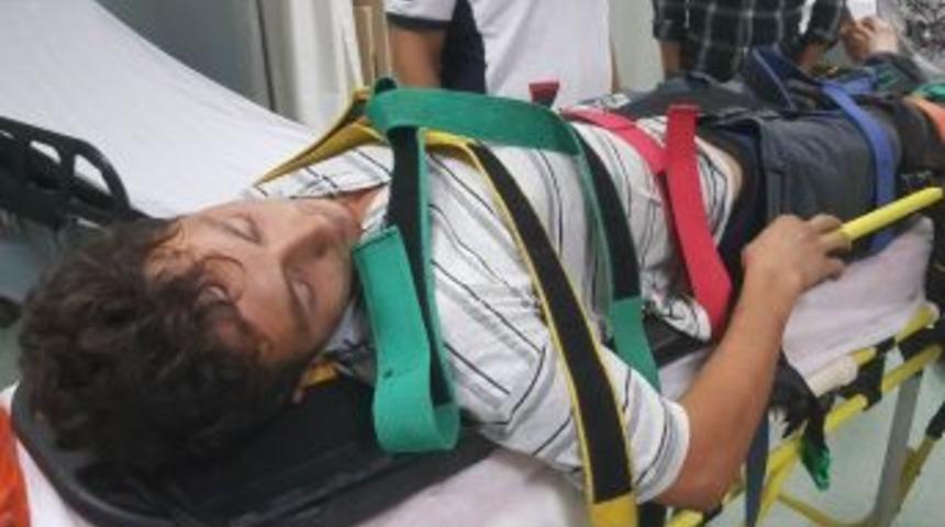 &Ouml;l&uuml;mden Trakt&ouml;rden Atlayarak Kurtuldu