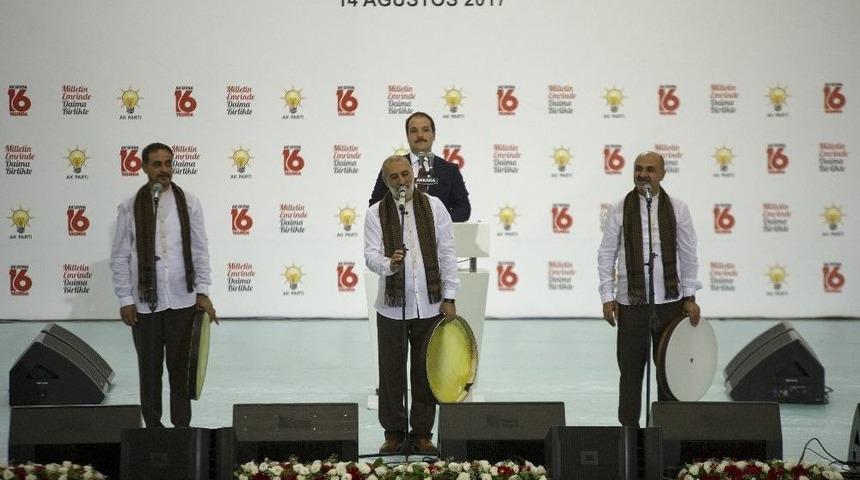 Ak Parti 16. Kuruluş Yıl D&ouml;n&uuml;m&uuml; Etkinliklerinde Ak Şarkılar