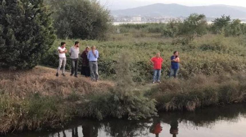 Denize &Ccedil;ocuk D&uuml;şt&uuml; Iddiası Ekipleri Harekete Ge&ccedil;irdi