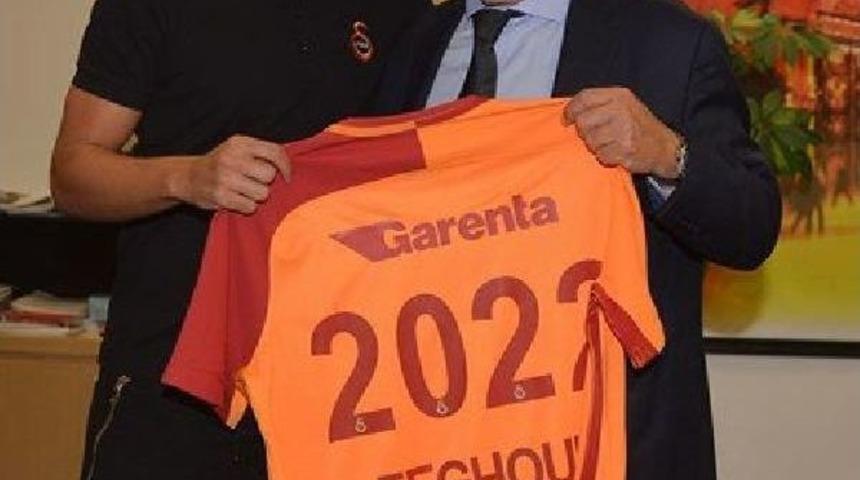 Galatasaray'ın Yeni Transferi Feghouli: "şampiyonluk Yaşamaya Geldim"