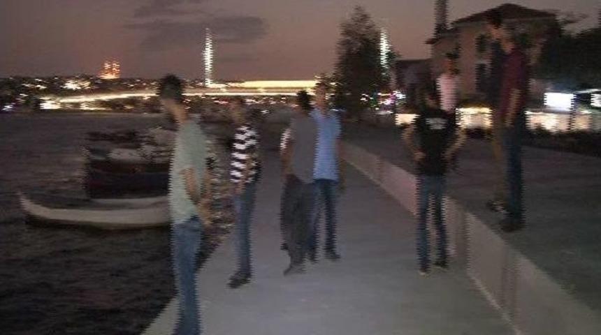 Karak&ouml;y'de Bir &Ccedil;ocuğun Denize D&uuml;şt&uuml;ğ&uuml; Iddiası &Uuml;zerine Arama Başlatıldı