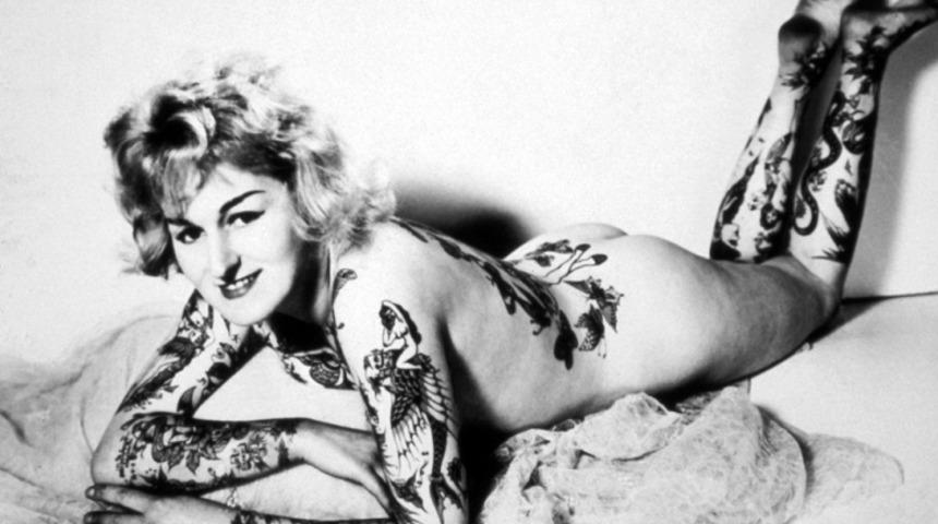 1900'l&uuml; Yıllardan 2000'li Yıllara G&uuml;nahkar Ve D&ouml;vmeli 32 Kadın