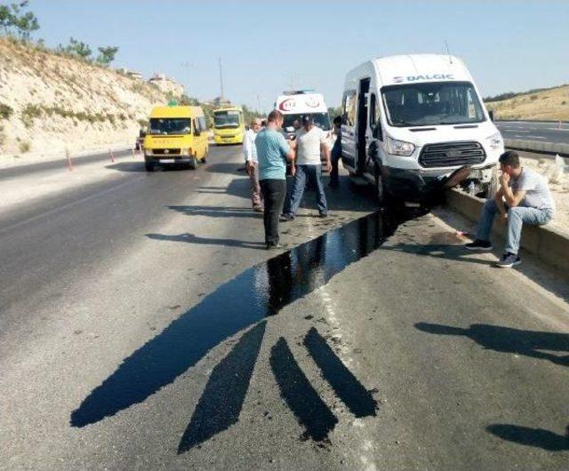 Gaziantep'te Işçi Servisleri Çarpıştı: 6 Yaralı