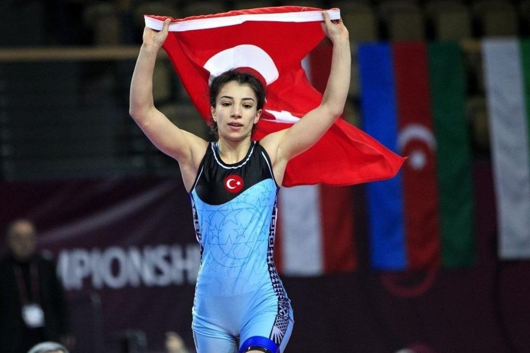 D&uuml;nya G&uuml;reş Şampiyonası&rsquo;na Gidecek Olan Milli Takım Kadrosu A&ccedil;ıklandı