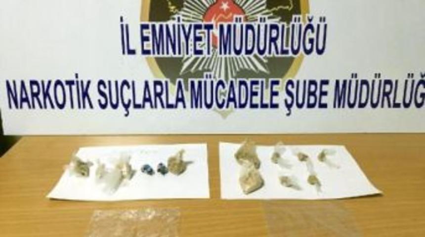 2 Eroin Satıcısı Yakalandı