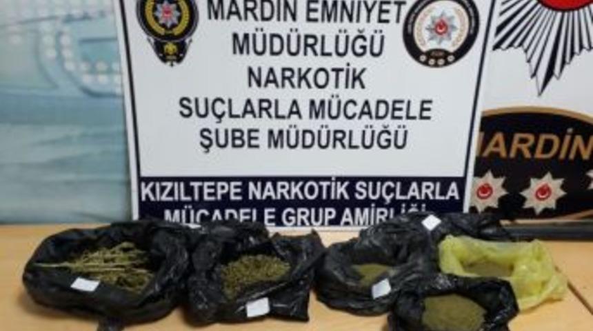 Kızıltepe&rsquo;de 1,5 Kilogram Esrar Ele Ge&ccedil;irildi