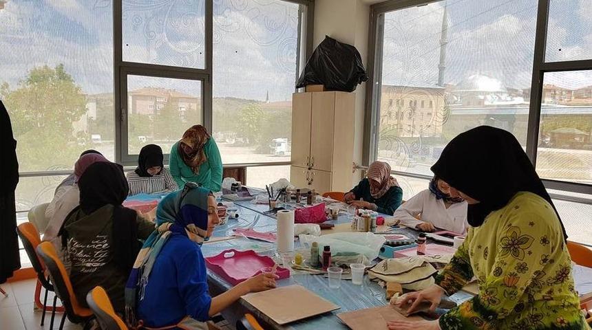 Pursaklarlı Kadınlardan Ev Ekonomisine Katkı