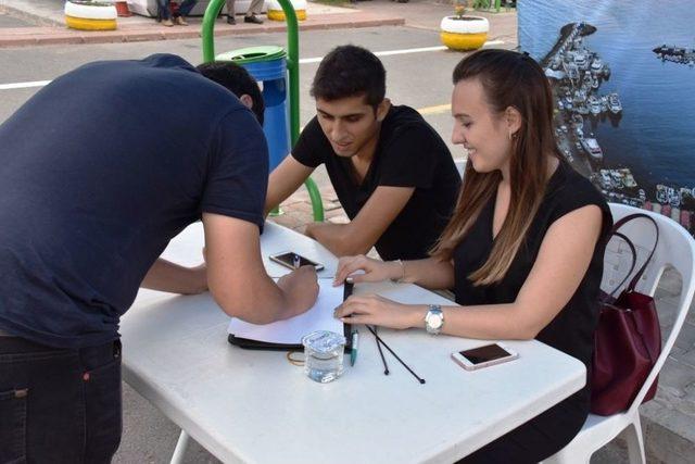 Süleymanpaşa Kayıt Danışma Bürosuyla Öğrencilerin Hizmetinde